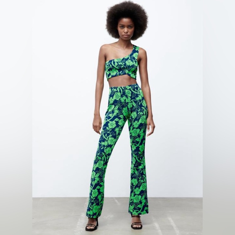 Zara Green Blue Jacquard Floral Print High Waisted Flare Pants Size Small New